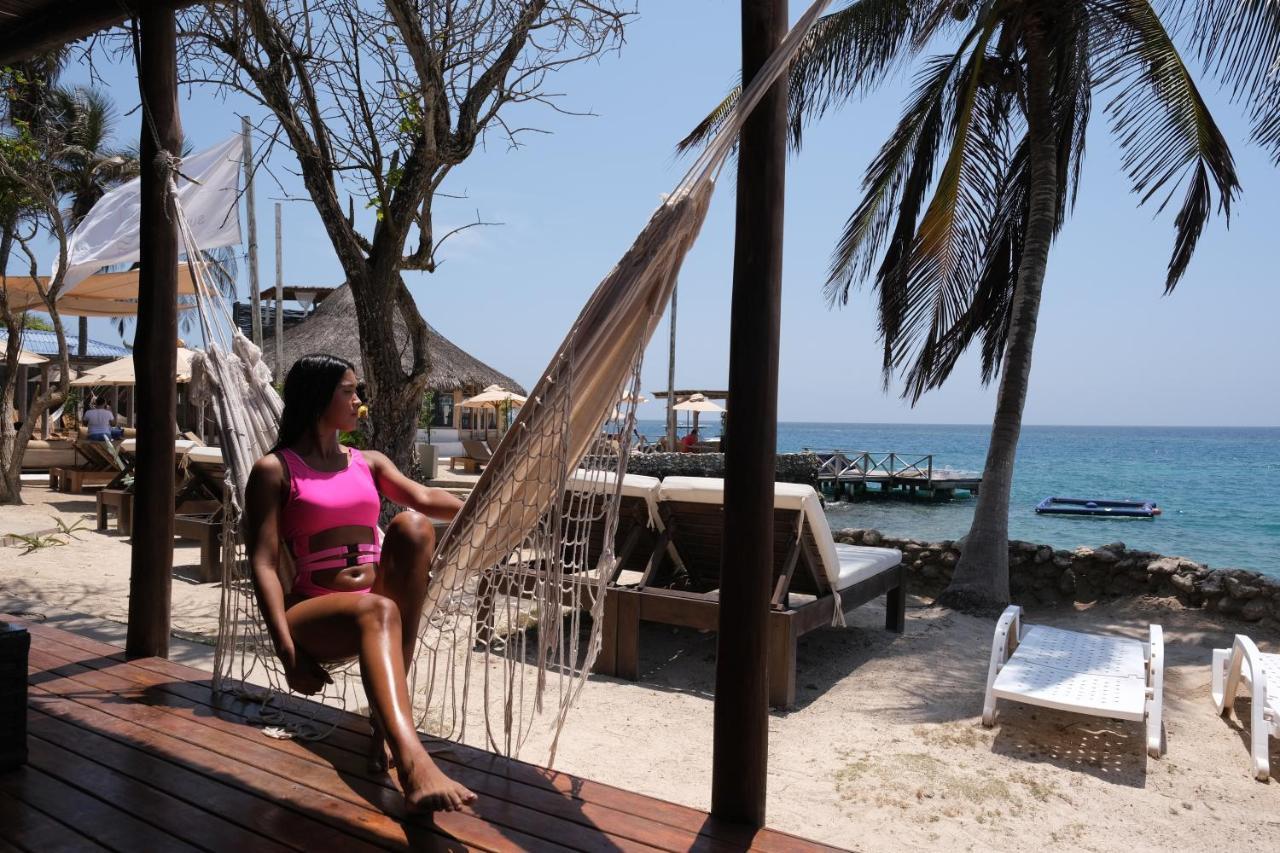 Hotel Sunsets Del Rosario Isla Grande  Exterior photo
